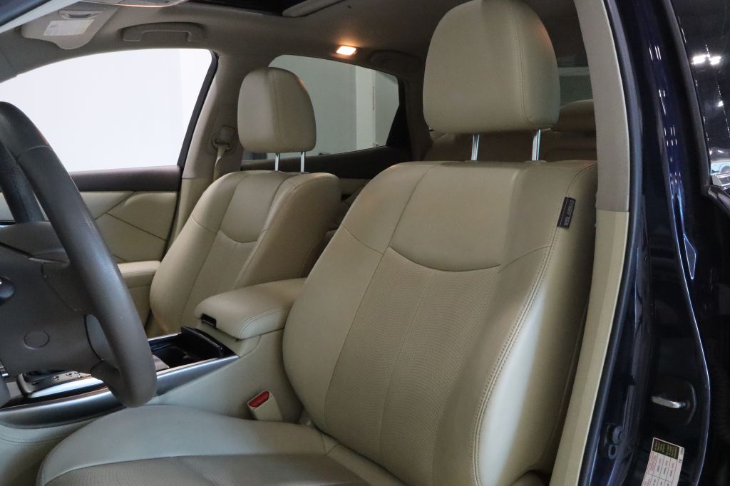 INFINITI Q70 2019 INFINITI Q70 JN1BY1AP1KM505112