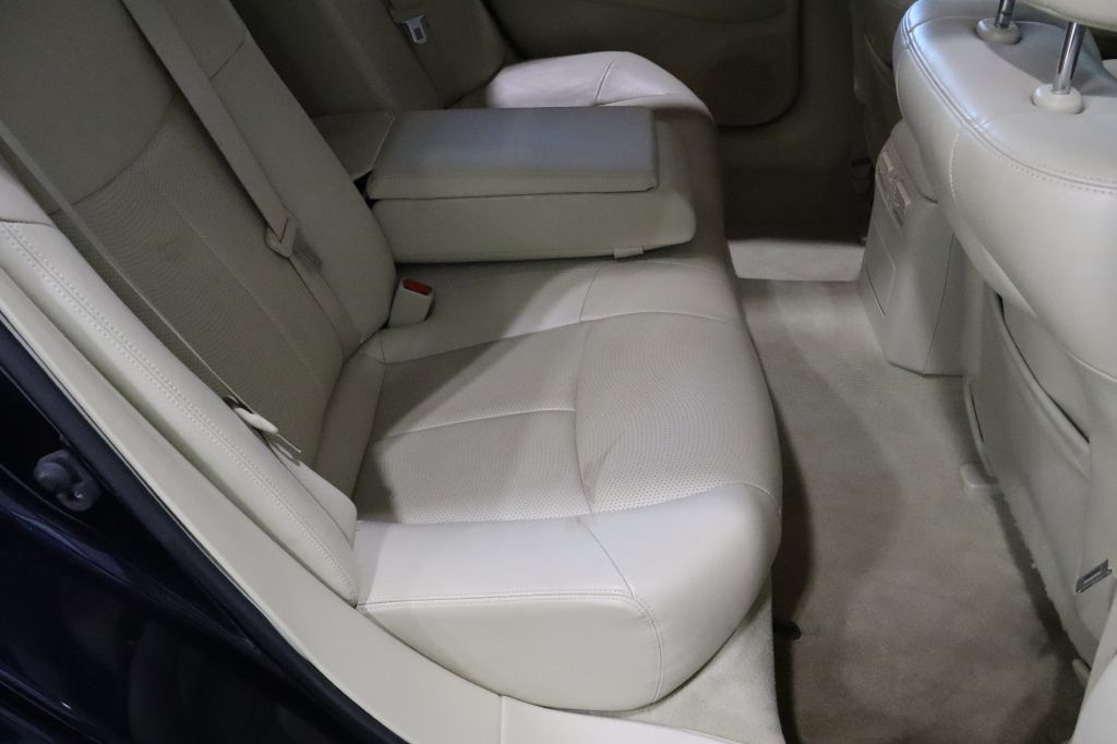INFINITI Q70 2019 INFINITI Q70 JN1BY1AP1KM505112