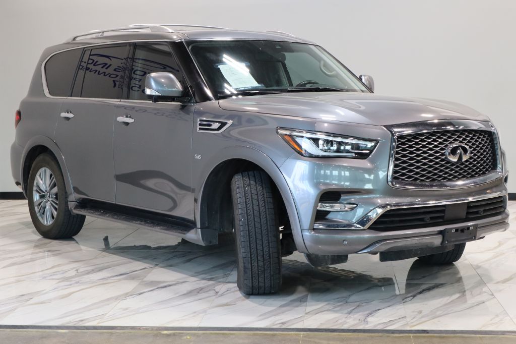 Photo 4 of this INFINITI QX80
