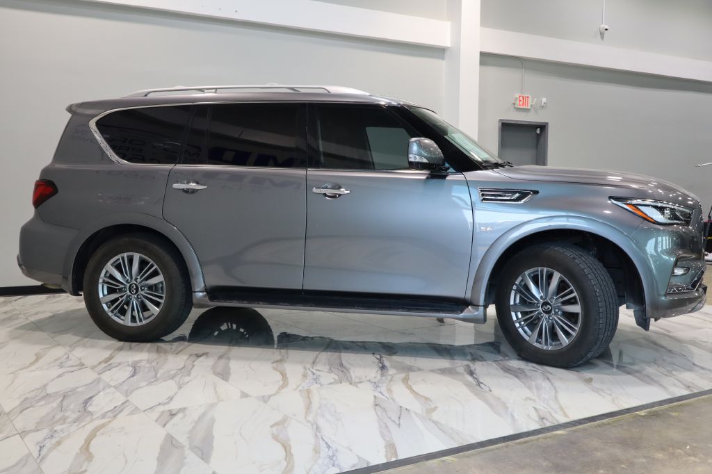 Photo 5 of this INFINITI QX80