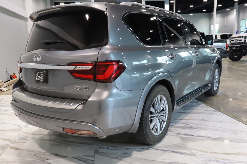 Photo 6 of this INFINITI QX80