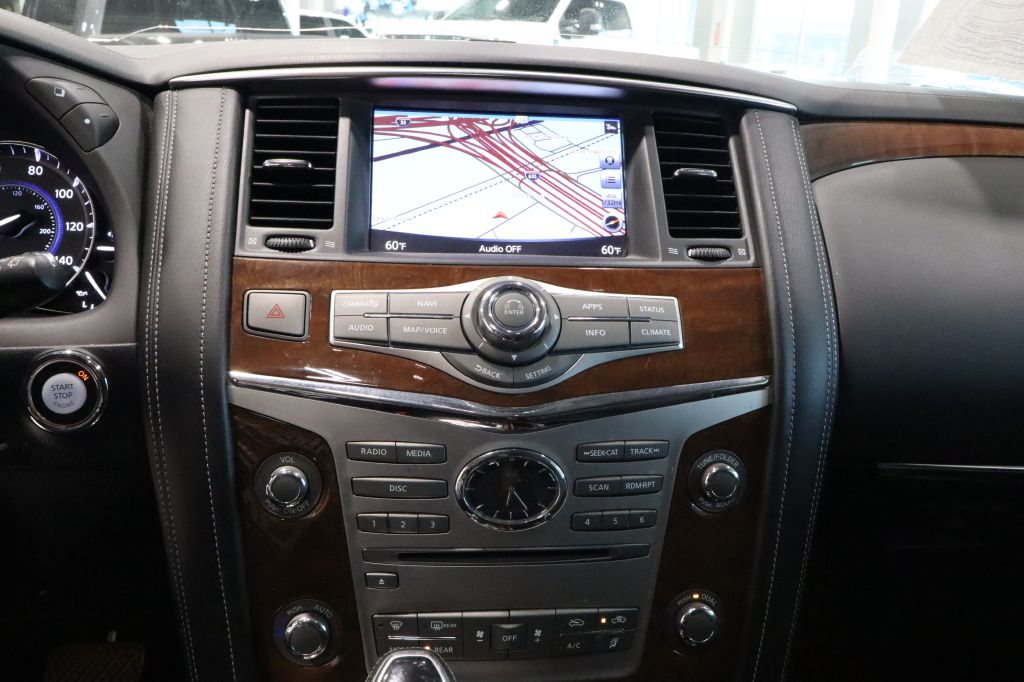 Photo 17 of this INFINITI QX80