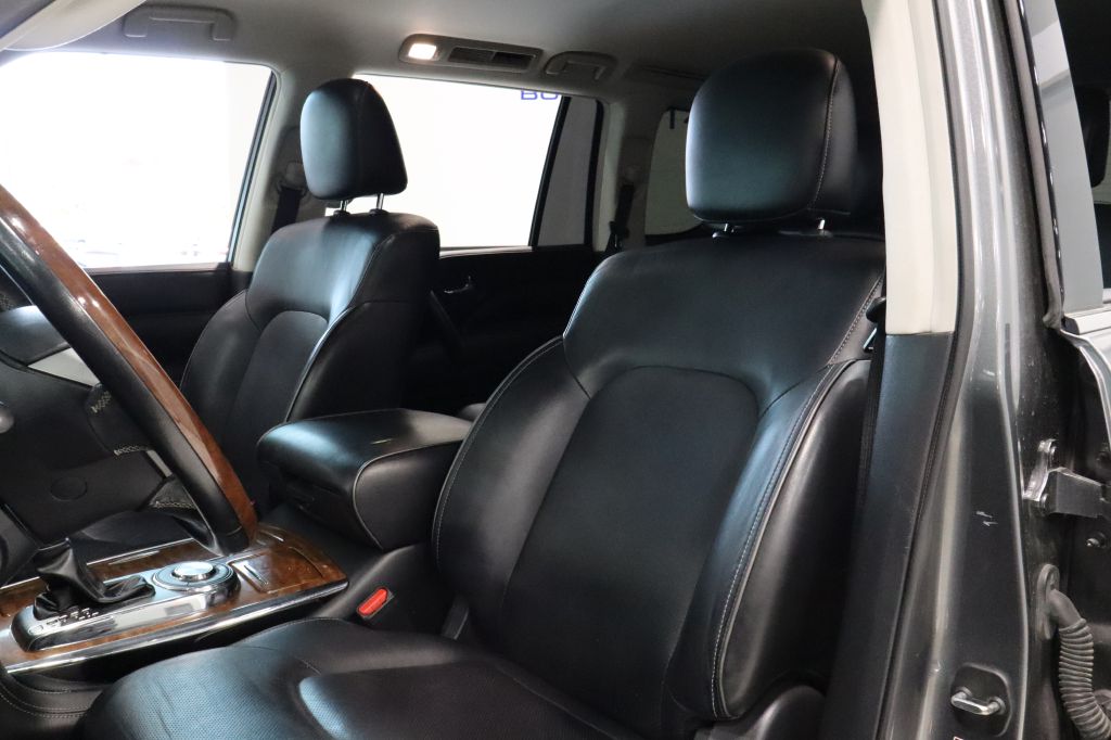 Photo 20 of this INFINITI QX80