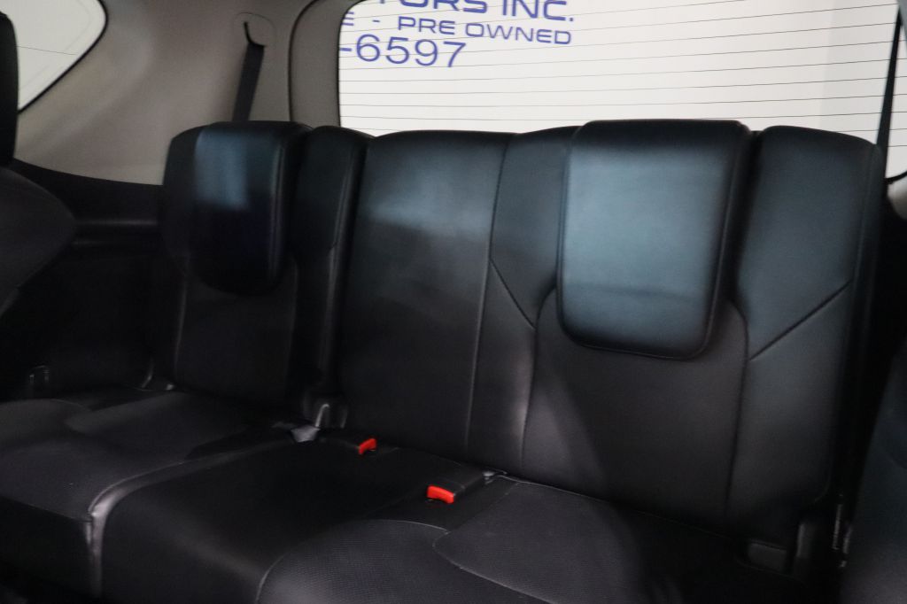 Photo 24 of this INFINITI QX80
