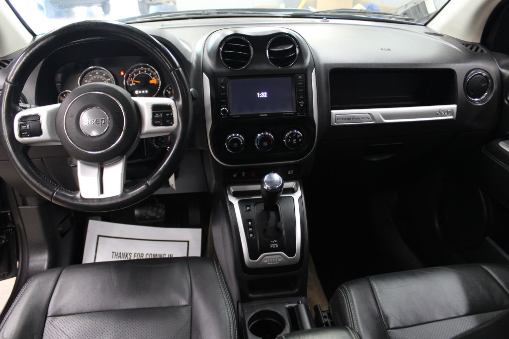 Photo 9 of this JEEP COMPASS