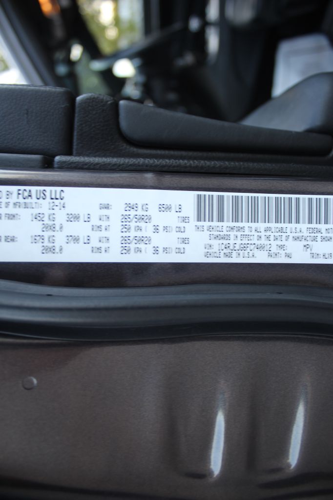 Photo 41 of this JEEP GRAND CHEROKEE