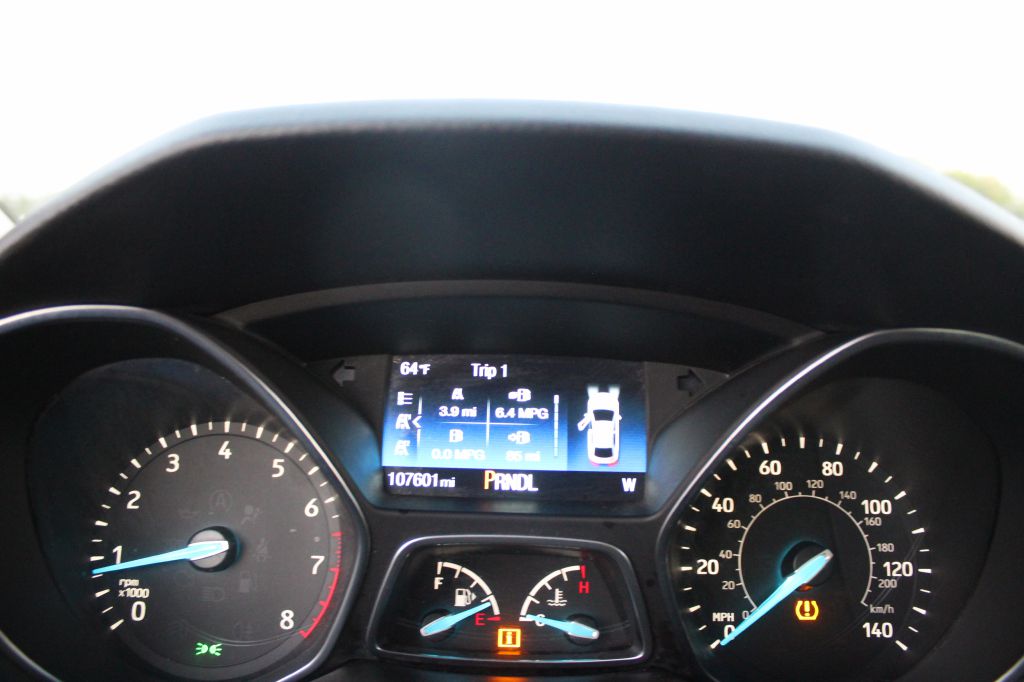 Photo 10 of this FORD FOCUS