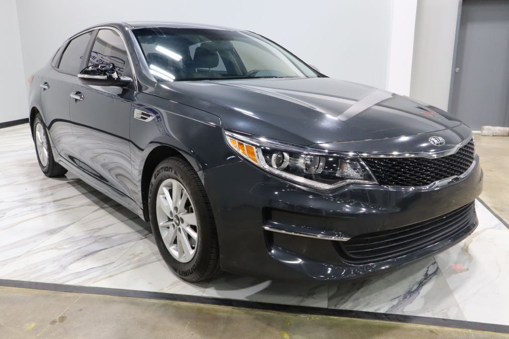 Photo 3 of this KIA OPTIMA