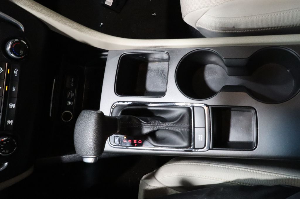 Photo 28 of this KIA OPTIMA
