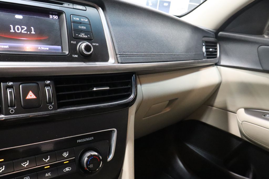 Photo 31 of this KIA OPTIMA