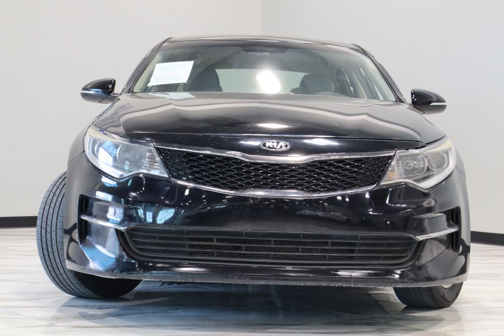 Photo 3 of this KIA OPTIMA