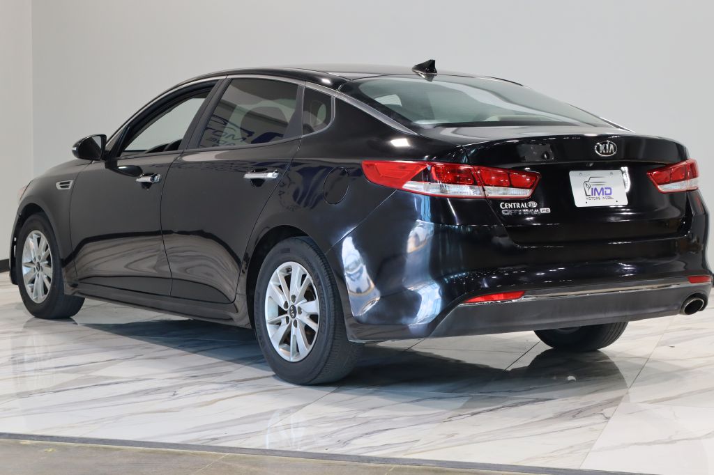 Photo 8 of this KIA OPTIMA