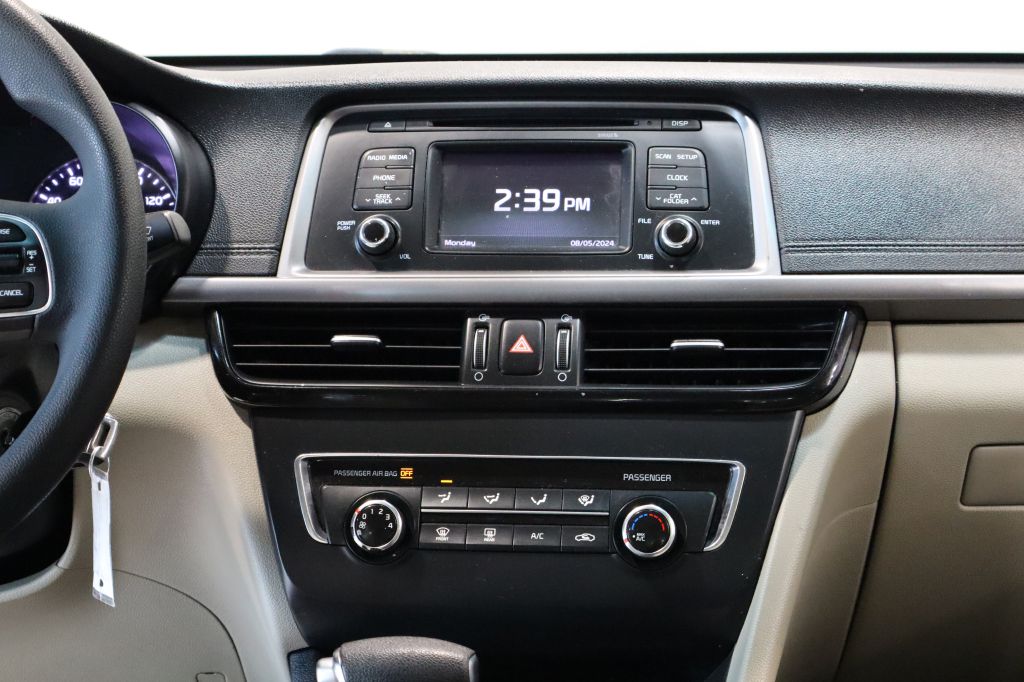 Photo 14 of this KIA OPTIMA