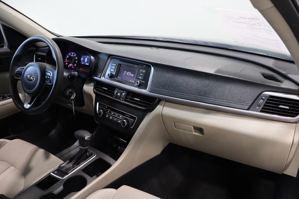 Photo 27 of this KIA OPTIMA