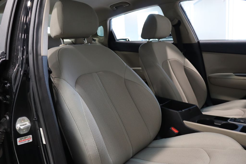 Photo 29 of this KIA OPTIMA