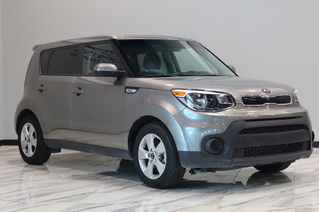 Photo 3 of this KIA SOUL