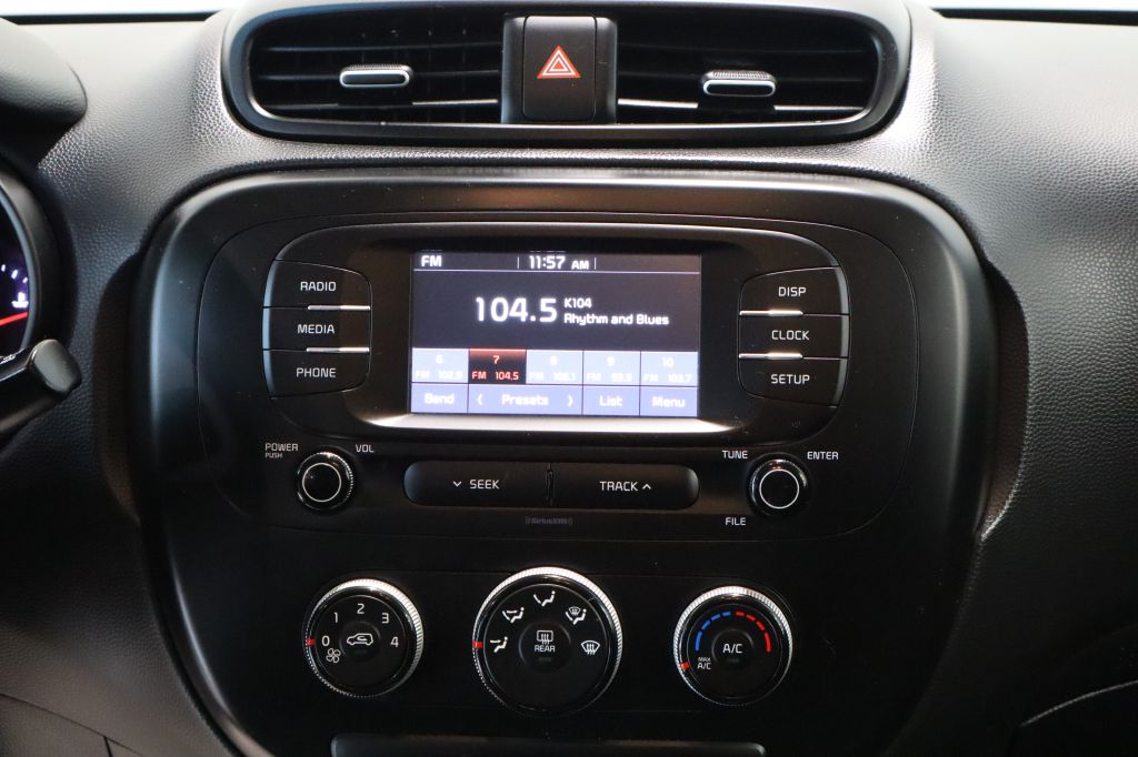 Photo 12 of this KIA SOUL