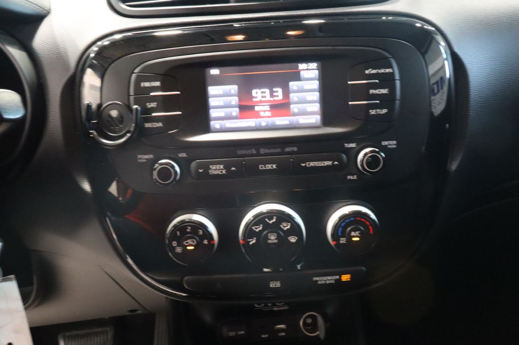 Photo 16 of this KIA SOUL