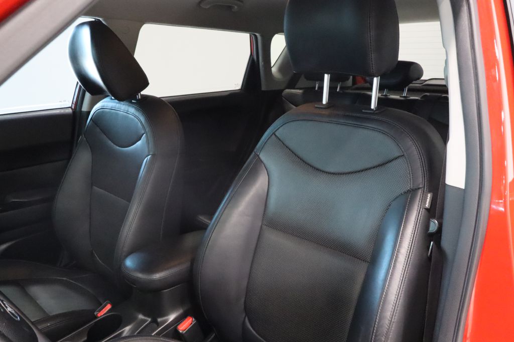 Photo 19 of this KIA SOUL