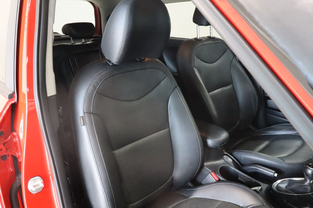 Photo 23 of this KIA SOUL