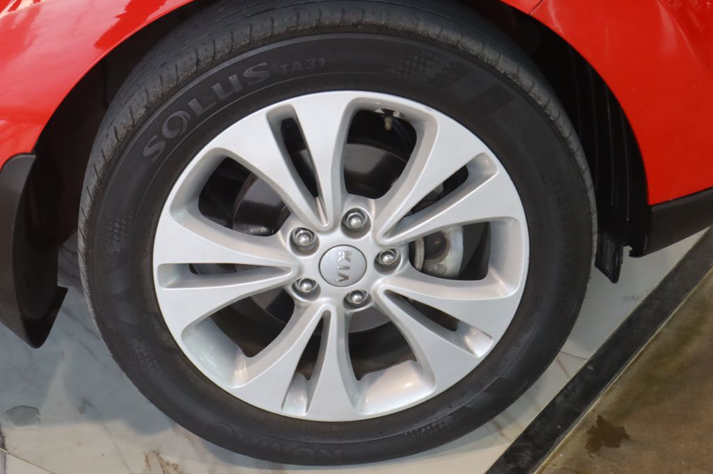 Photo 26 of this KIA SOUL