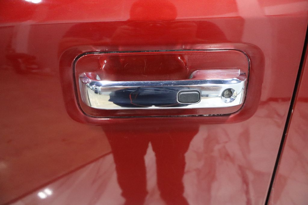 Photo 12 of this FORD F150