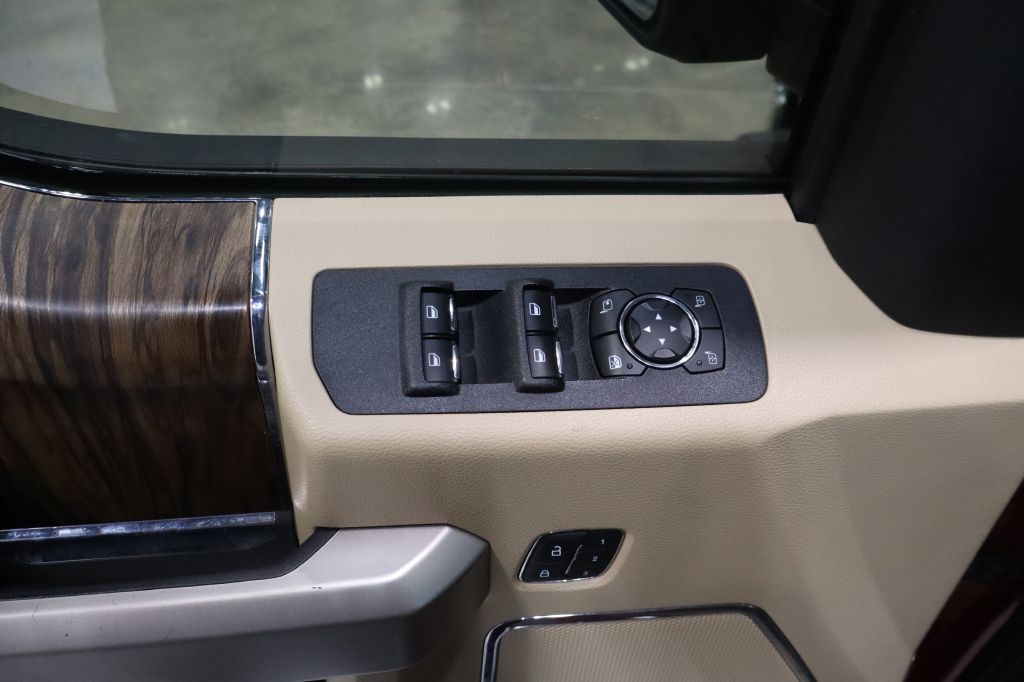 Photo 14 of this FORD F150