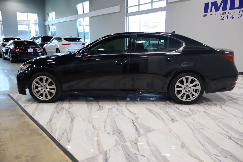 Photo 9 of this LEXUS GS