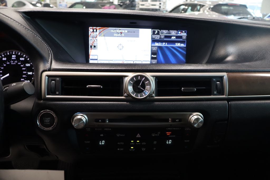 Photo 13 of this LEXUS GS