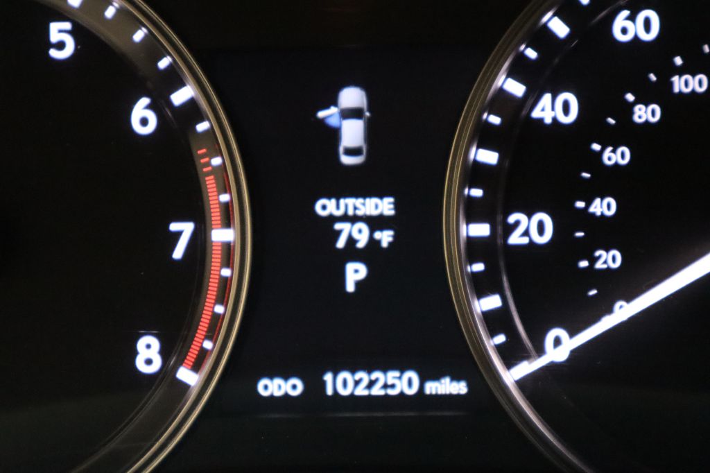 Photo 18 of this LEXUS GS