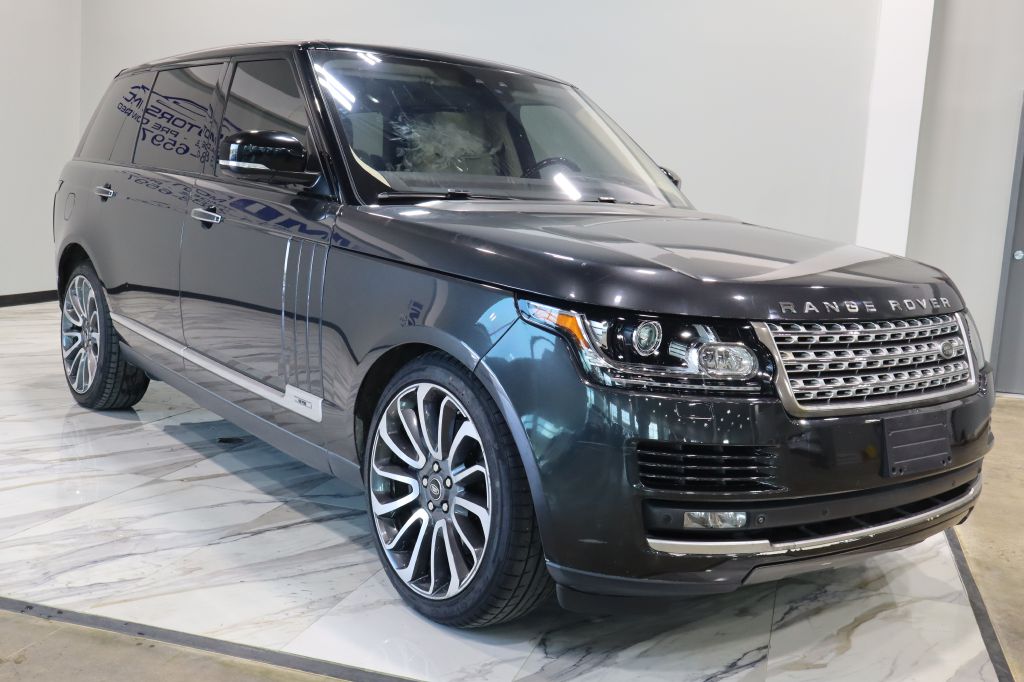 Photo 3 of this LAND ROVER RANGE ROVER
