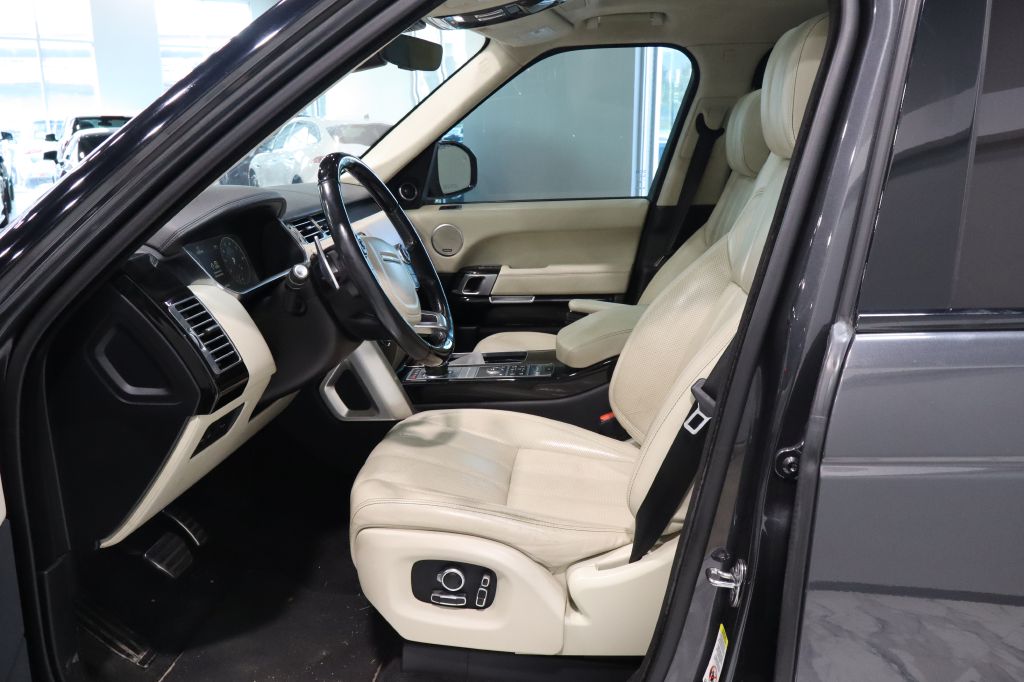 Photo 17 of this LAND ROVER RANGE ROVER