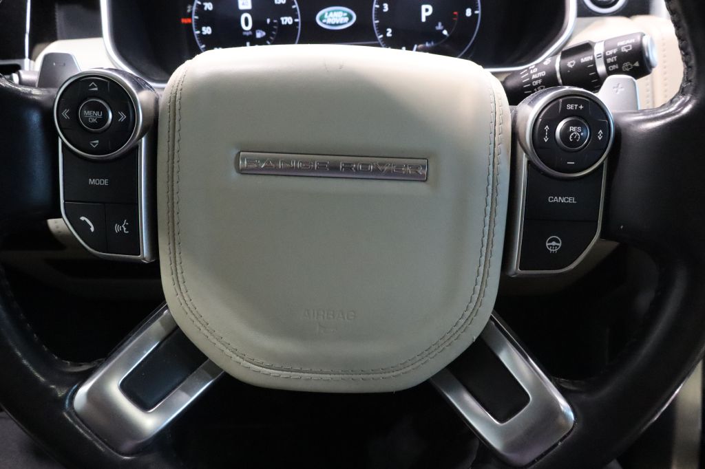 Photo 24 of this LAND ROVER RANGE ROVER