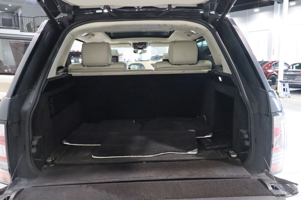 Photo 55 of this LAND ROVER RANGE ROVER