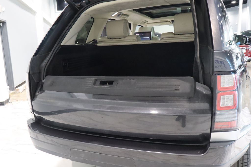 Photo 57 of this LAND ROVER RANGE ROVER