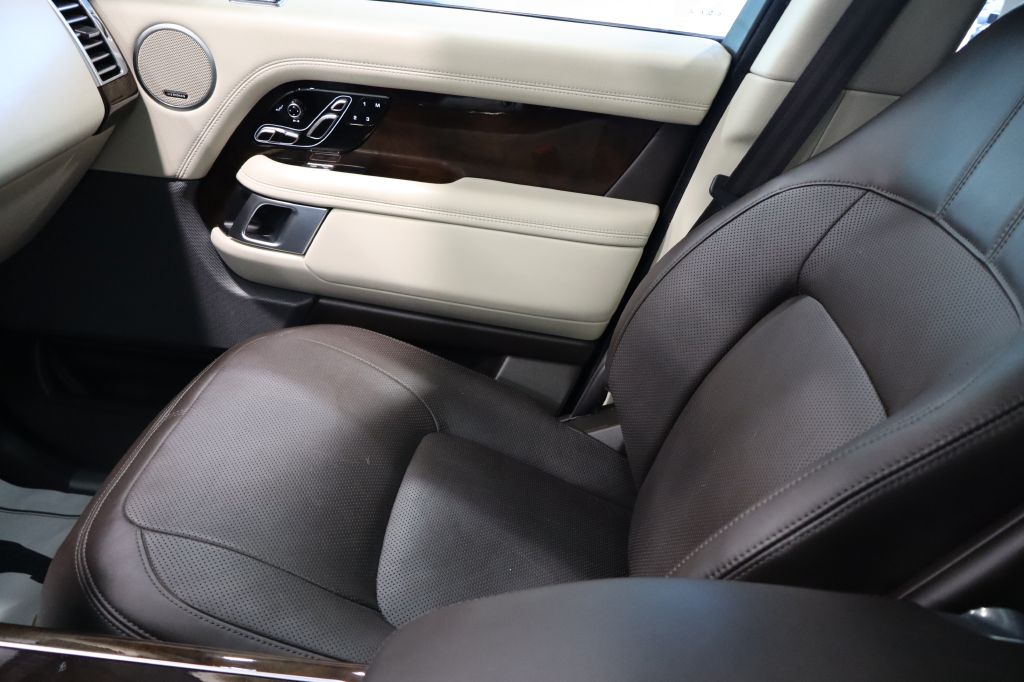 Photo 56 of this LAND ROVER RANGE ROVER