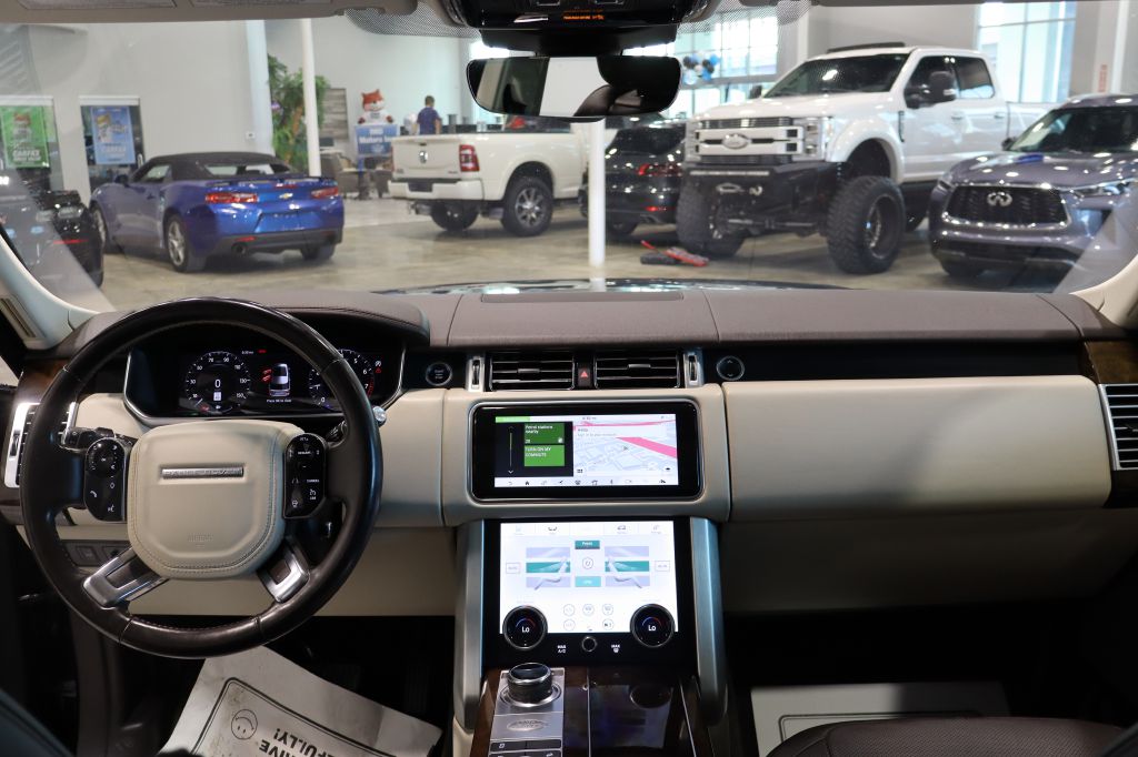 Photo 66 of this LAND ROVER RANGE ROVER