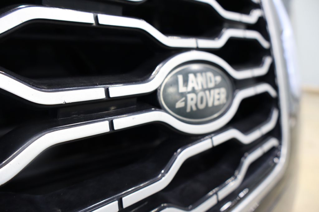 Photo 72 of this LAND ROVER RANGE ROVER