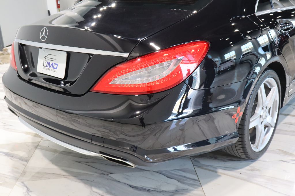 Photo 7 of this MERCEDES-BENZ CLS