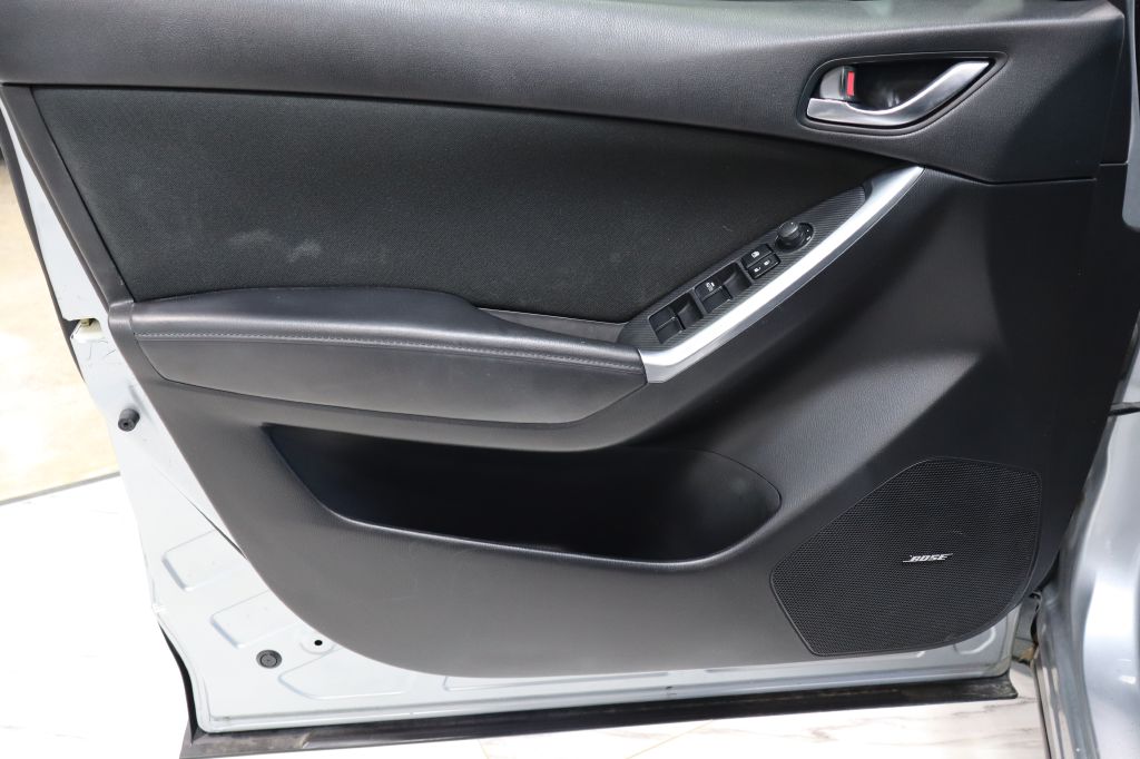 Photo 22 of this MAZDA CX-5