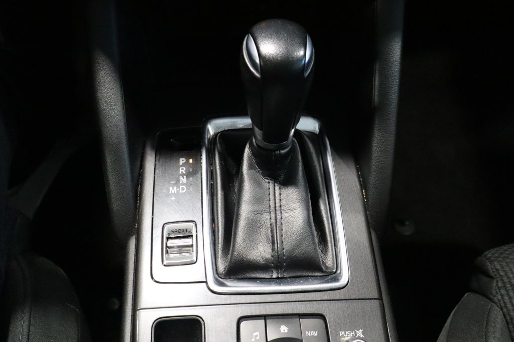 Photo 38 of this MAZDA CX-5