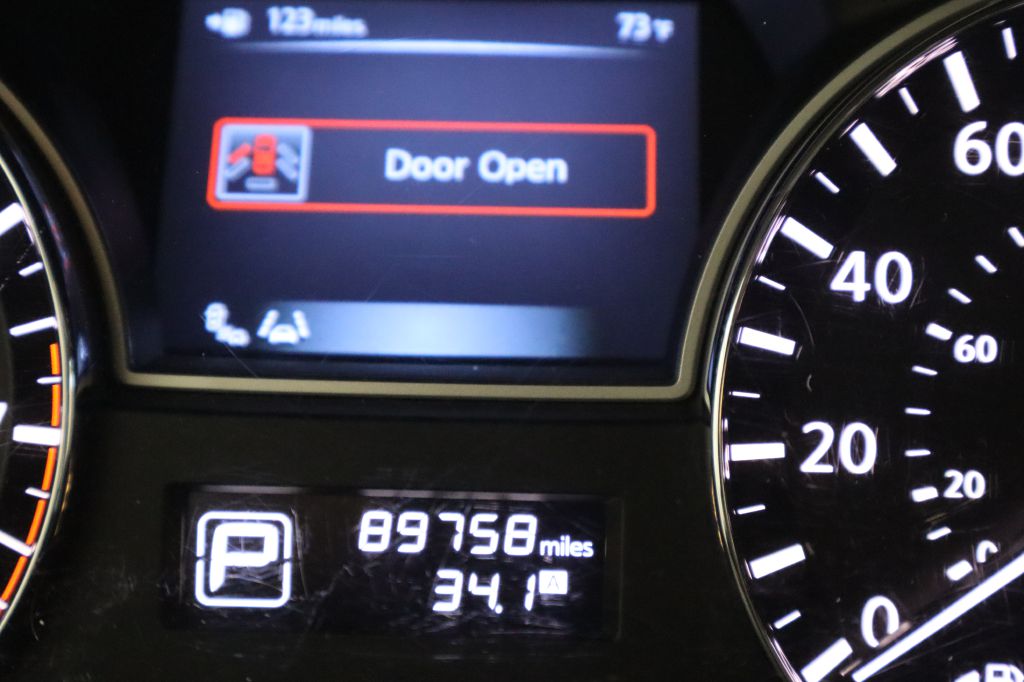 Photo 19 of this NISSAN ALTIMA