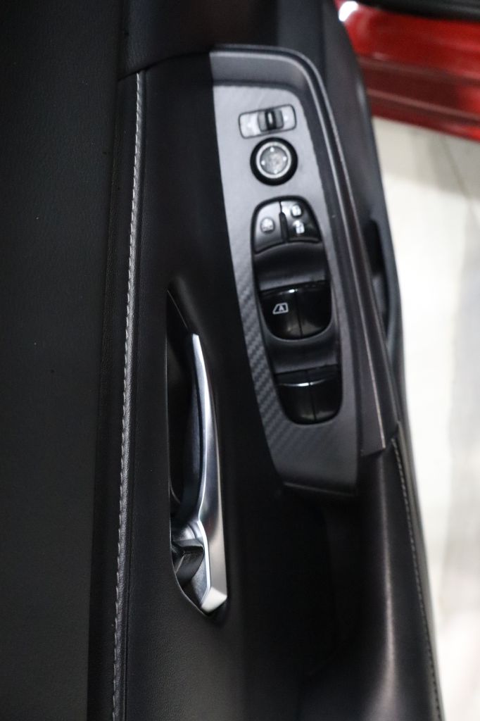 Photo 16 of this NISSAN SENTRA
