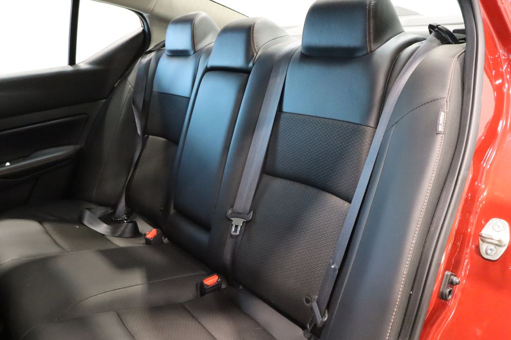 Photo 21 of this NISSAN ALTIMA