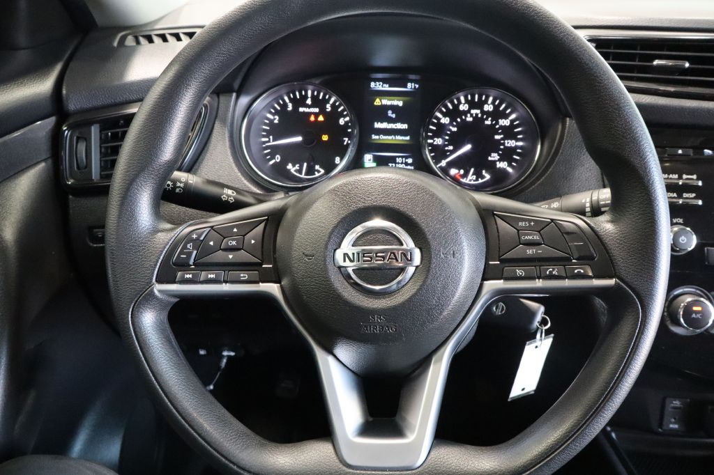 Photo 25 of this NISSAN ROGUE