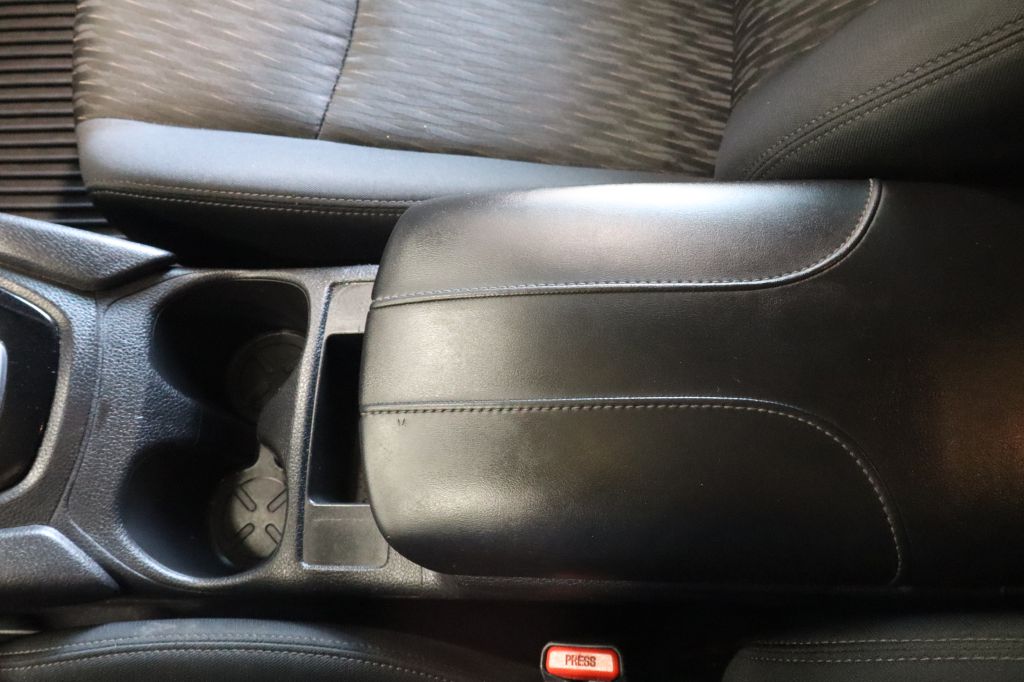 Photo 35 of this NISSAN ROGUE