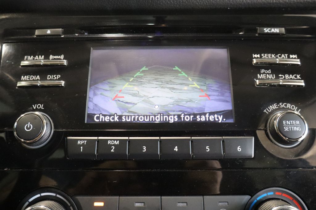 Photo 36 of this NISSAN ROGUE