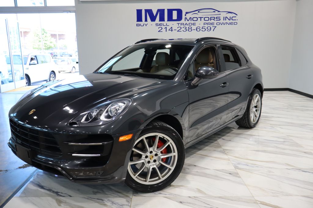 2017 PORSCHE MACAN