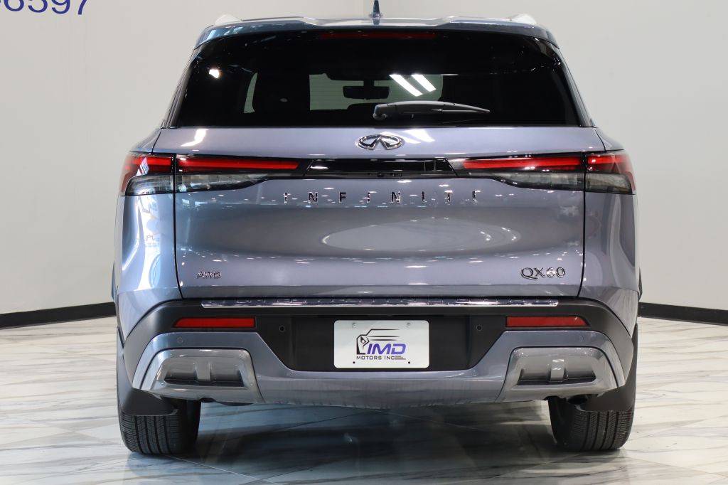 Photo 7 of this INFINITI QX60
