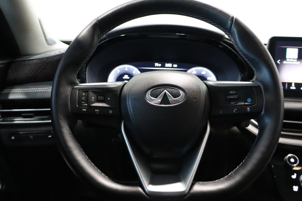 Photo 16 of this INFINITI QX60
